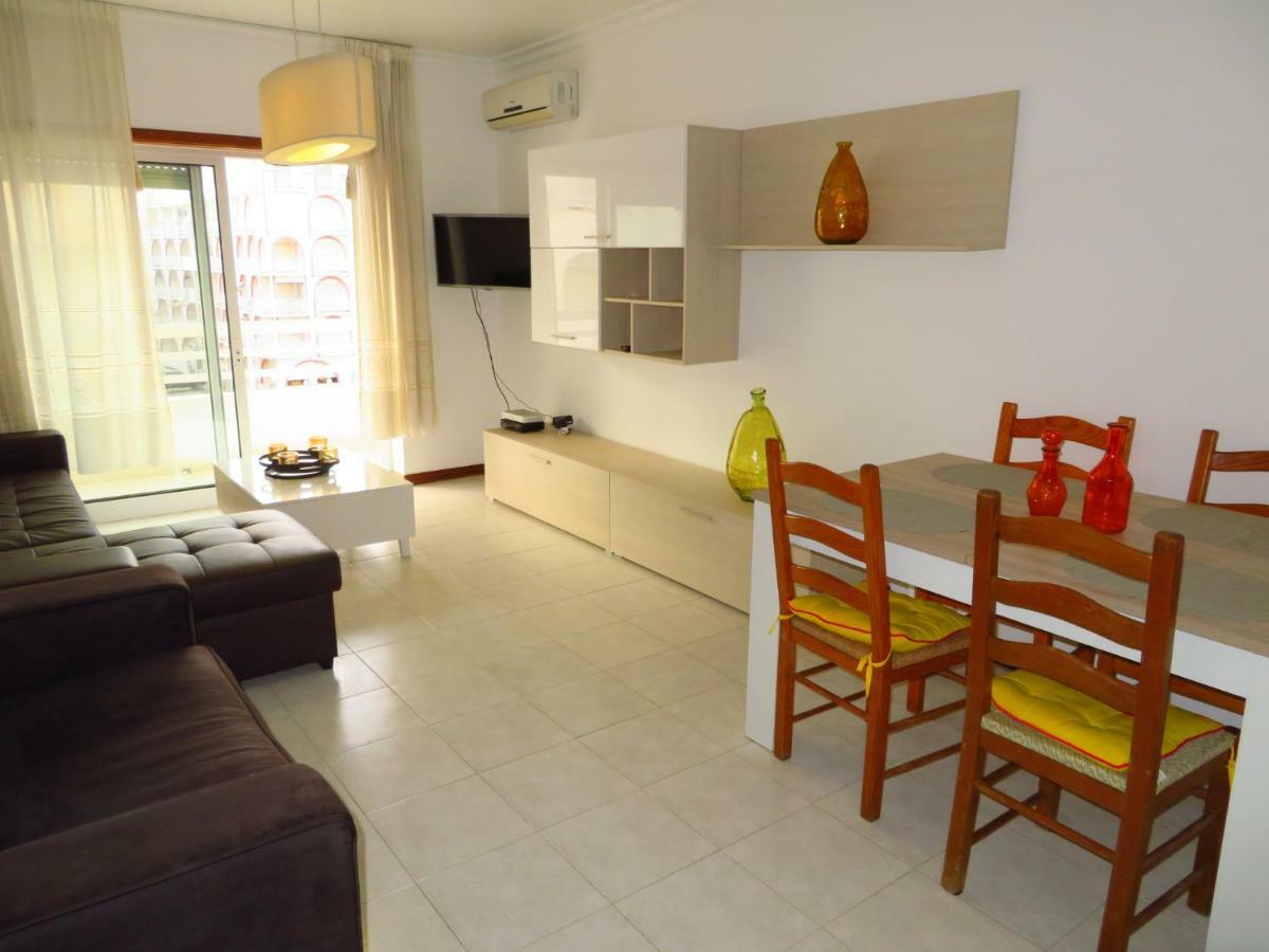 Apartamentos Carolino Монте Гордо Екстериор снимка